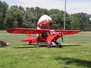 p5220319_20110918_1275617219